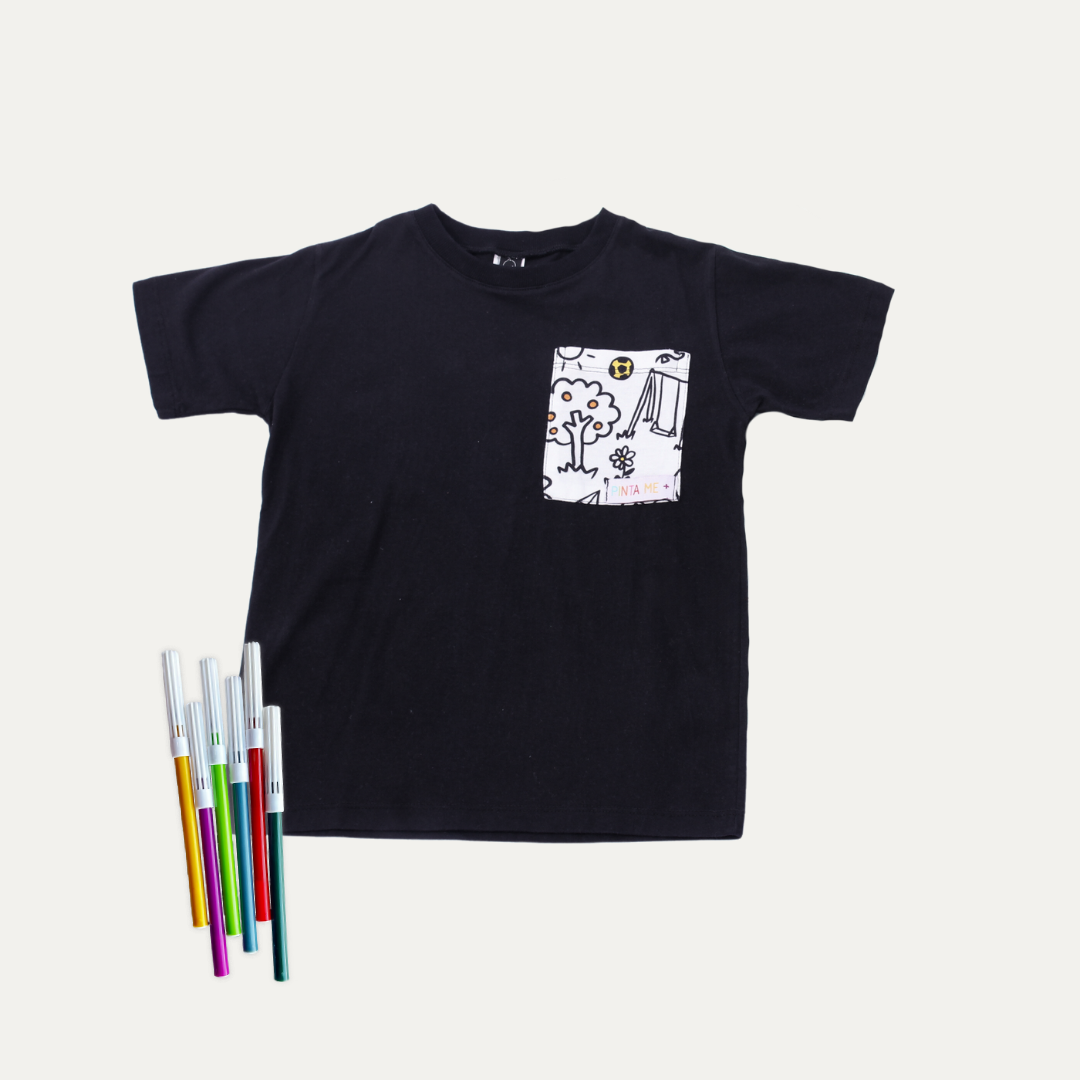 Camiseta Adulto para Colorir Dia de Brincar + 6 canetinhas