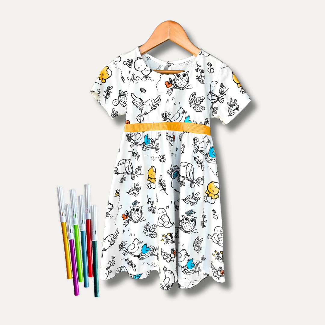 Vestido Infantil para Colorir Voa Passarinho + 6 canetinhas