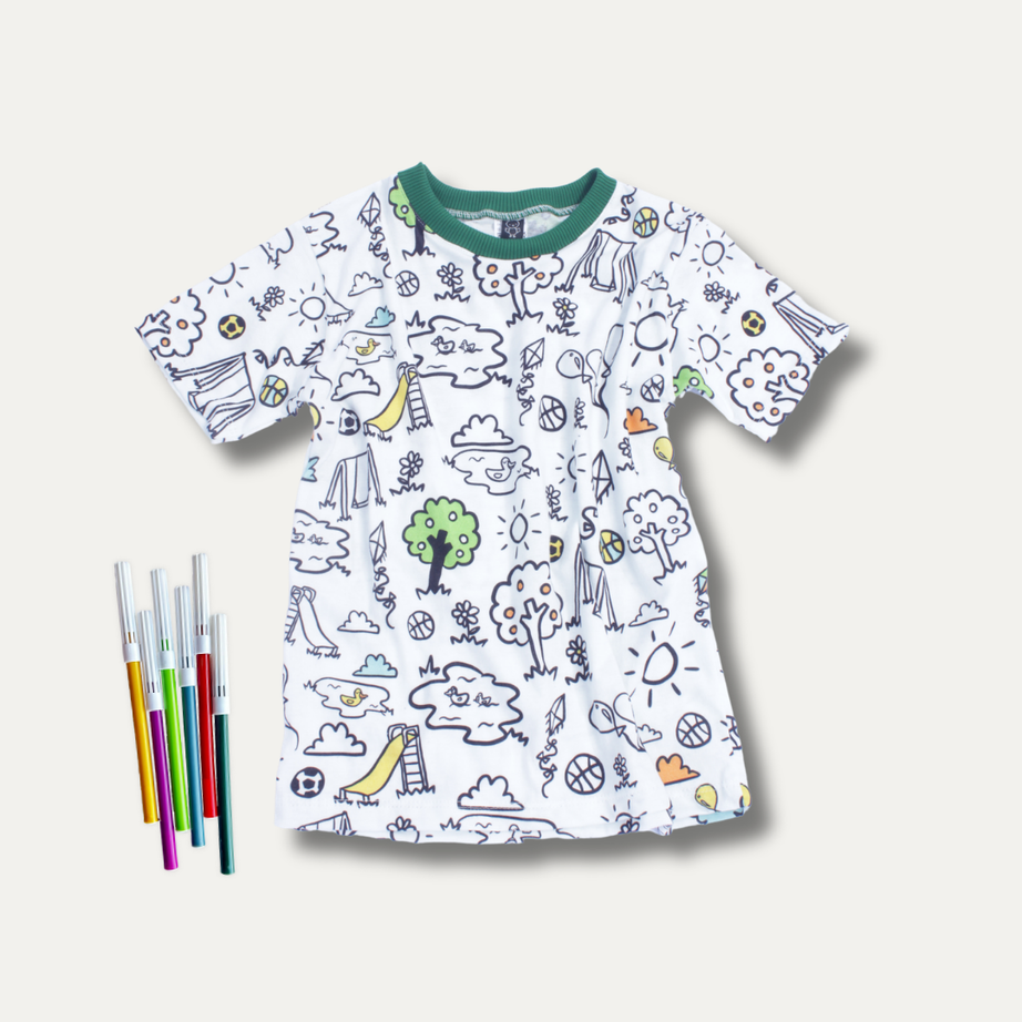 Camiseta Infantil para Colorir  DIA DE BRINCAR + 6 canetinhas