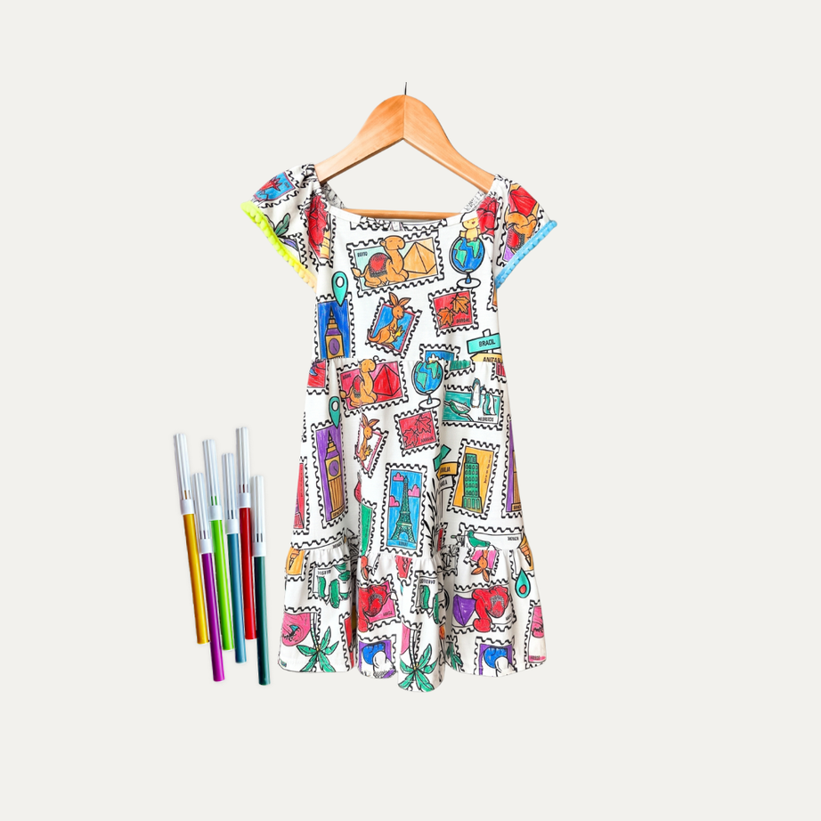 Vestido Infantil para Colorir  Viagem Colorida + 6 canetinhas